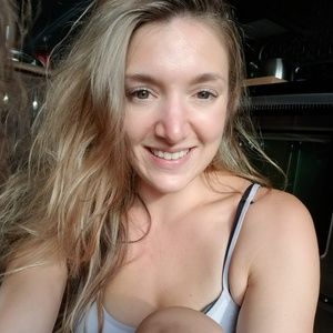 Meet your Posher, V?ronique